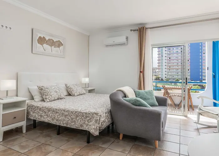 Апартаменти Paraiso Del Sur *